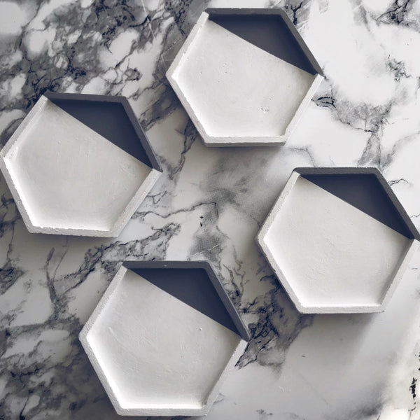 4pcs Hexagon Geometric Grey and White Coasters